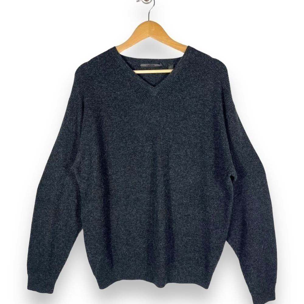4 for $40 SALE! Cullen Silk Cashmere Blend V Neck Sweater, Charcoal Grey, Size L